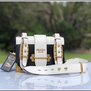 Prada Large Cashier Leather Shoulder Bag